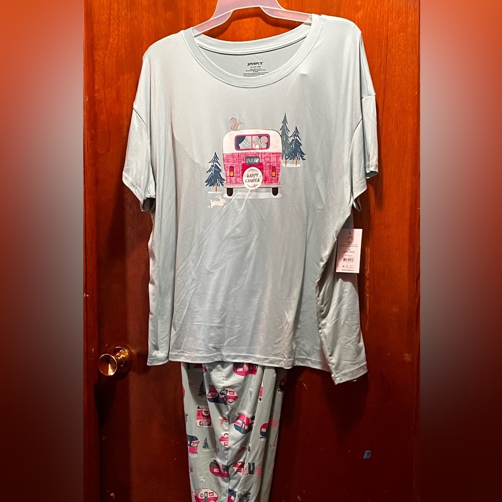 Happy Camper PJ’s. Plus size. NWT